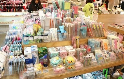 賣文具也能發家，這個小伙是這樣做的